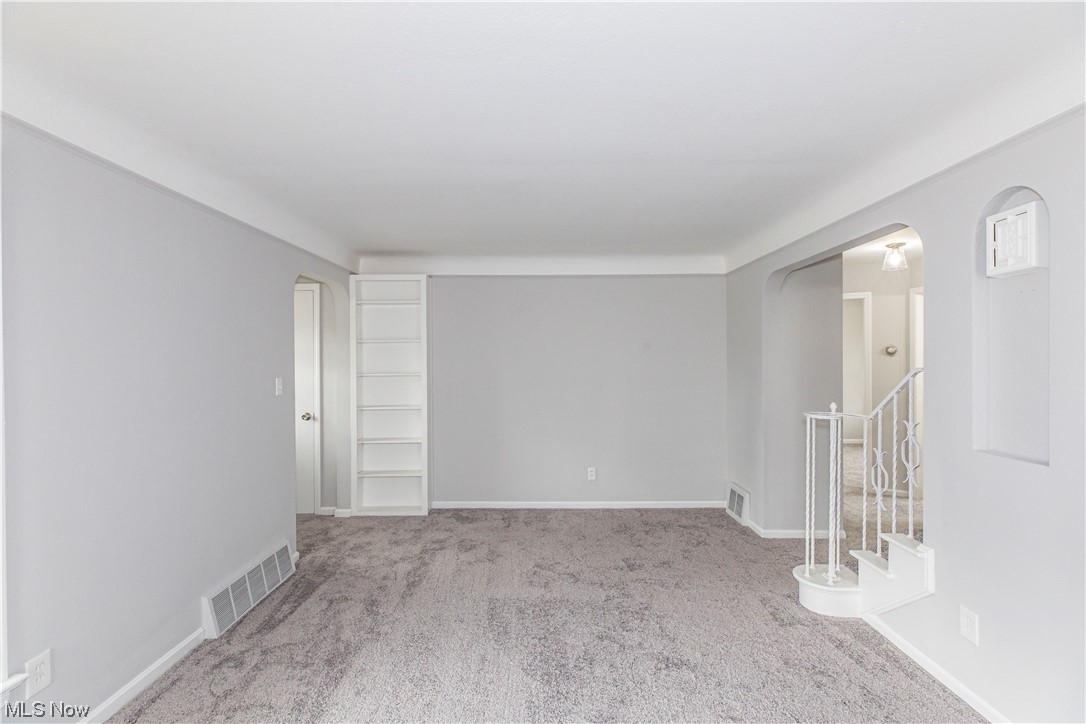 Walton Realty Cos Garfield Bo - Residential