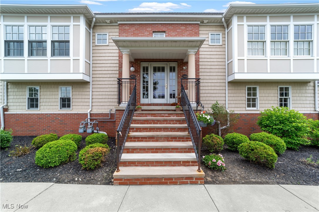 7468 Presley Avenue, Mentor, Ohio image 1