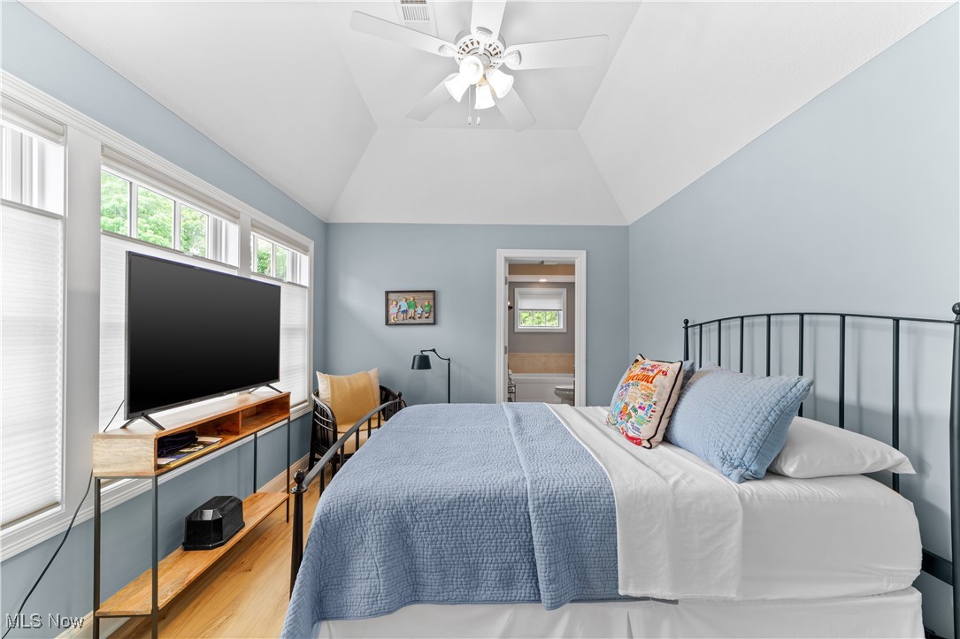 7468 Presley Avenue, Mentor, Ohio image 14
