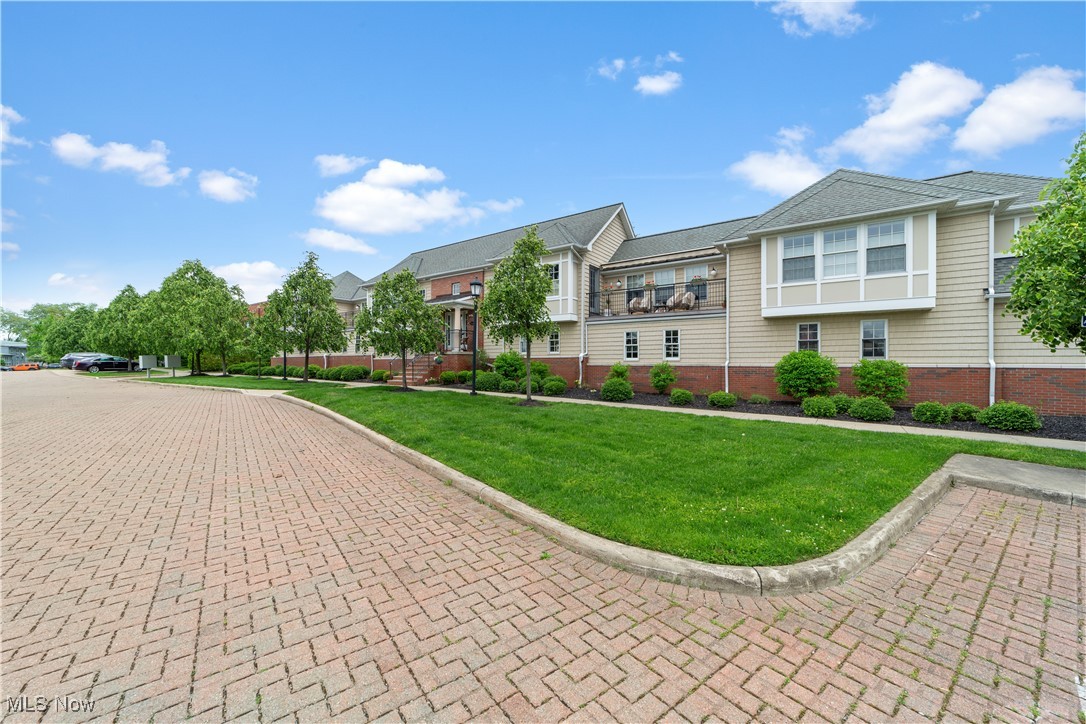 7468 Presley Avenue, Mentor, Ohio image 29