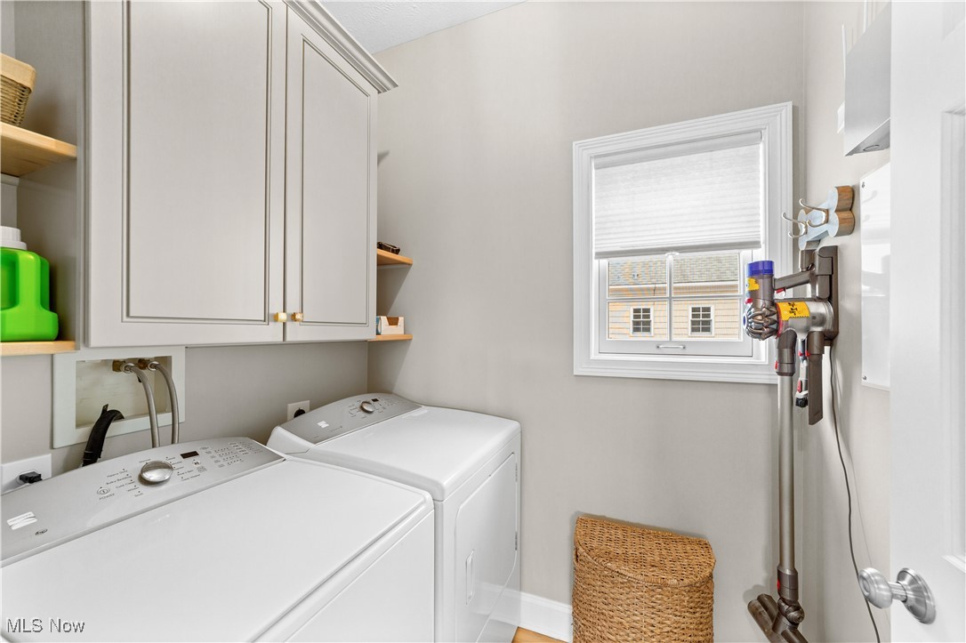 7468 Presley Avenue, Mentor, Ohio image 24