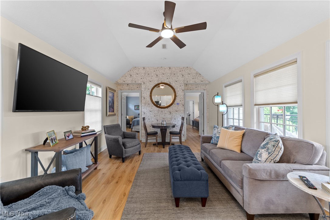7468 Presley Avenue, Mentor, Ohio image 3