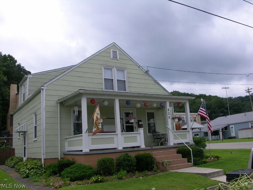 Very nicely maintained 3 BR, 1 1/2 bath home in a great neighborhood close to the park and all the amenities.  First floor master bedroom, original hardwood floors, spacious kitchen and dining  and wonderful fenced back yard with above ground pool.