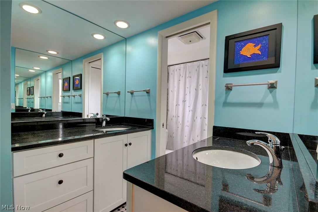 Hunt Woods - Residential