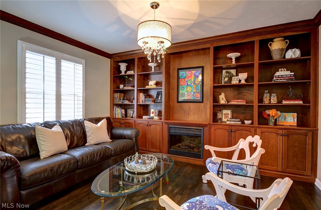 Hunt Woods - Residential