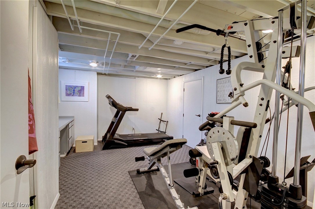 Hunt Woods - Residential