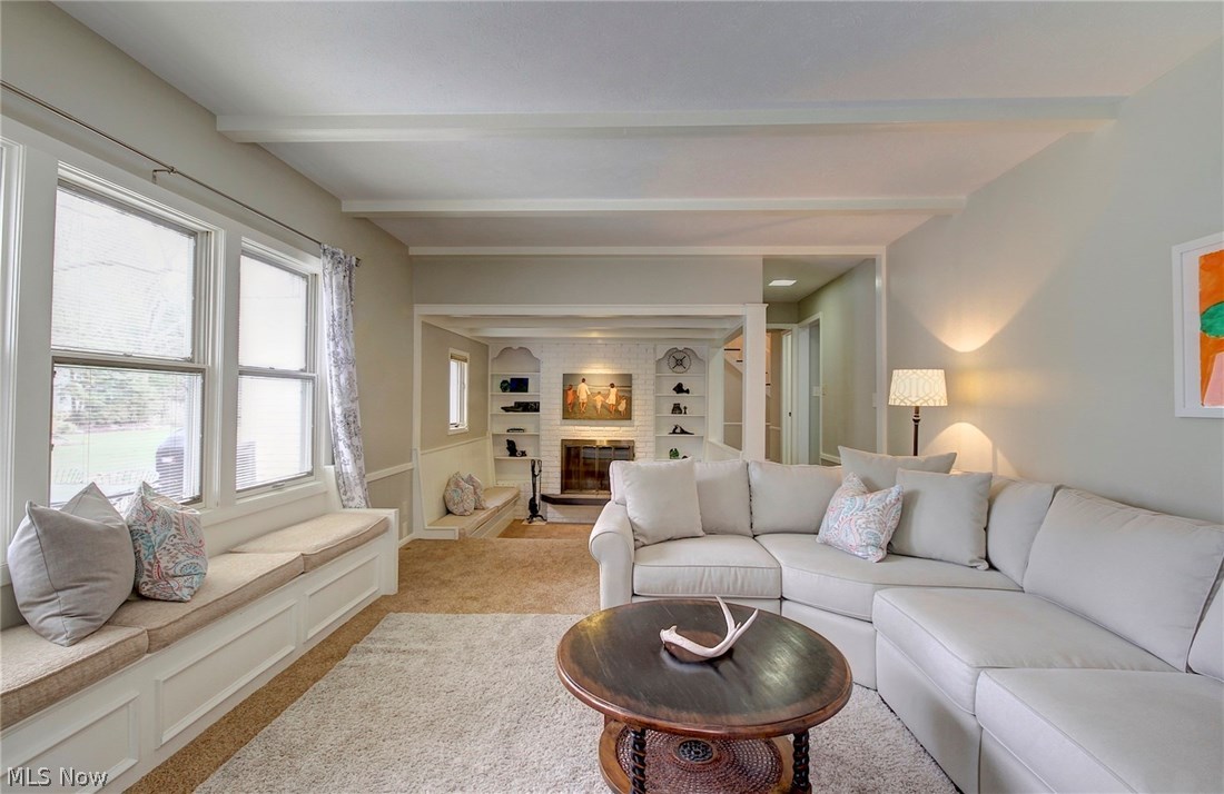 Hunt Woods - Residential