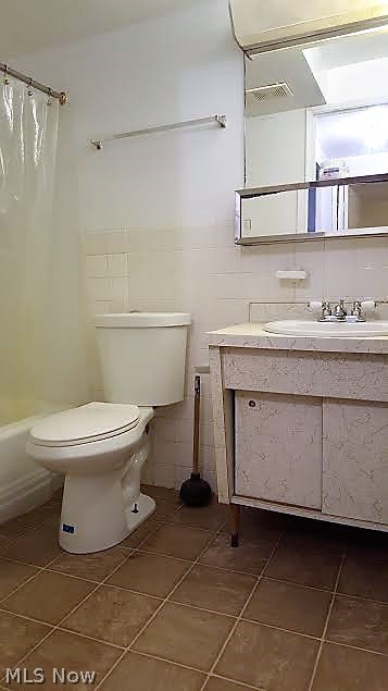 Lancaster Estates - Residential Lease