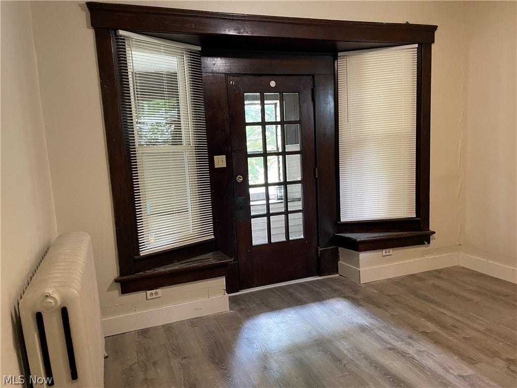 84 Rhodes Avenue 2