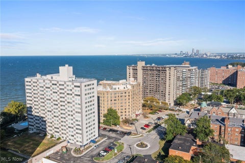 Condo For Sale - 12520 Edgewater Drive #1501<br/> Lakewood, OH 44107