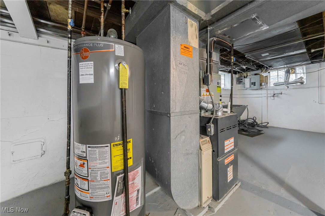 May-Fields/Belvoir Blvd S - Residential Lease