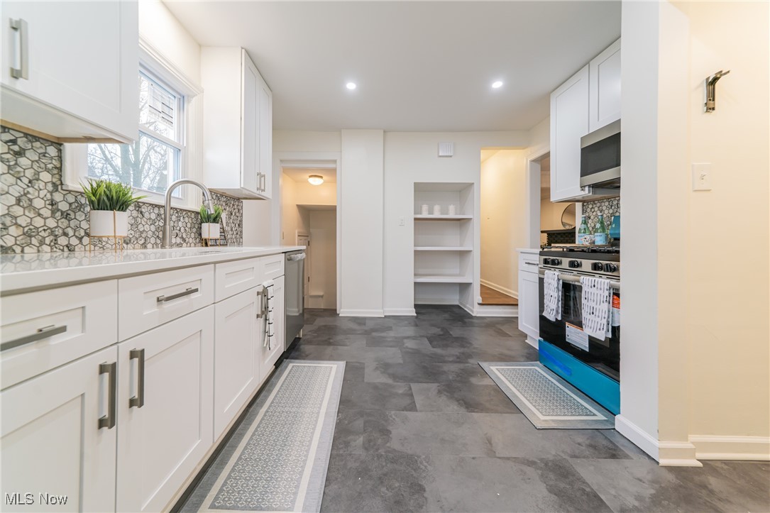 May-Fields/Belvoir Blvd S - Residential Lease