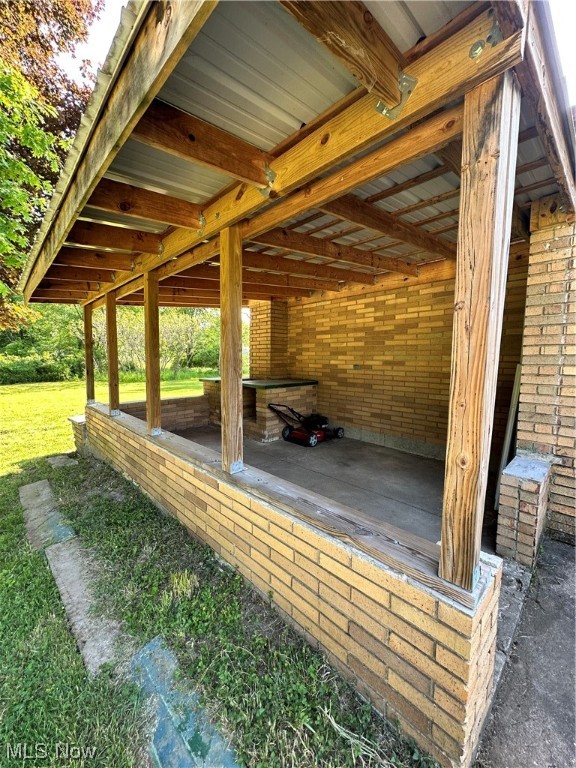 Village/Rock Crk - Residential