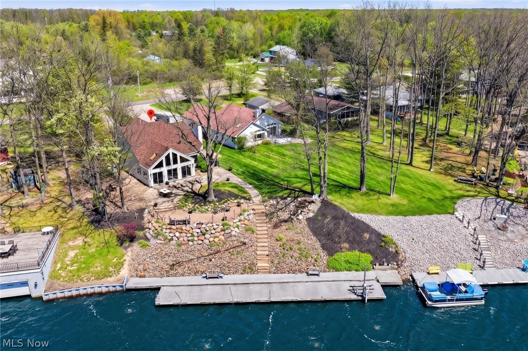 2528 Tupelo Drive