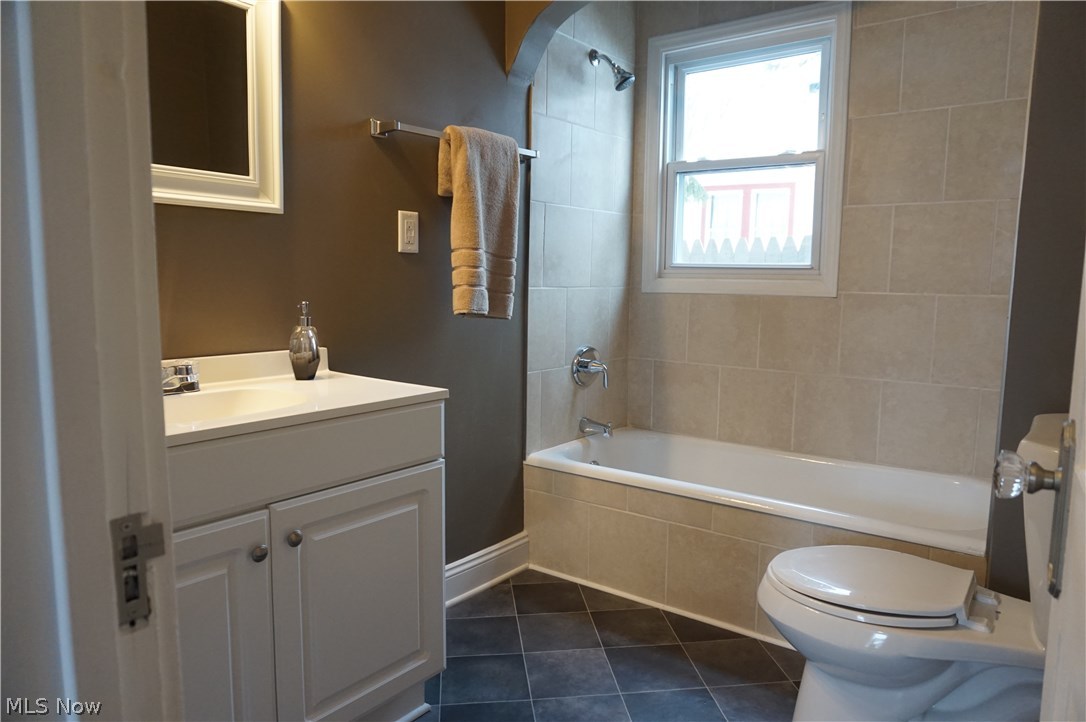 Lakeview Frm - Residential