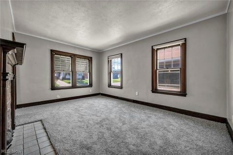 Tiny photo for 167 N Hazelwood Avenue, Youngstown, OH 44509 (MLS # 5227170)