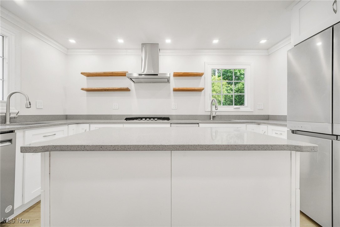 Shaker Heights, Ohio 44118, United States, 4 Bedrooms Bedrooms, ,4 BathroomsBathrooms,Residential,Active,134107