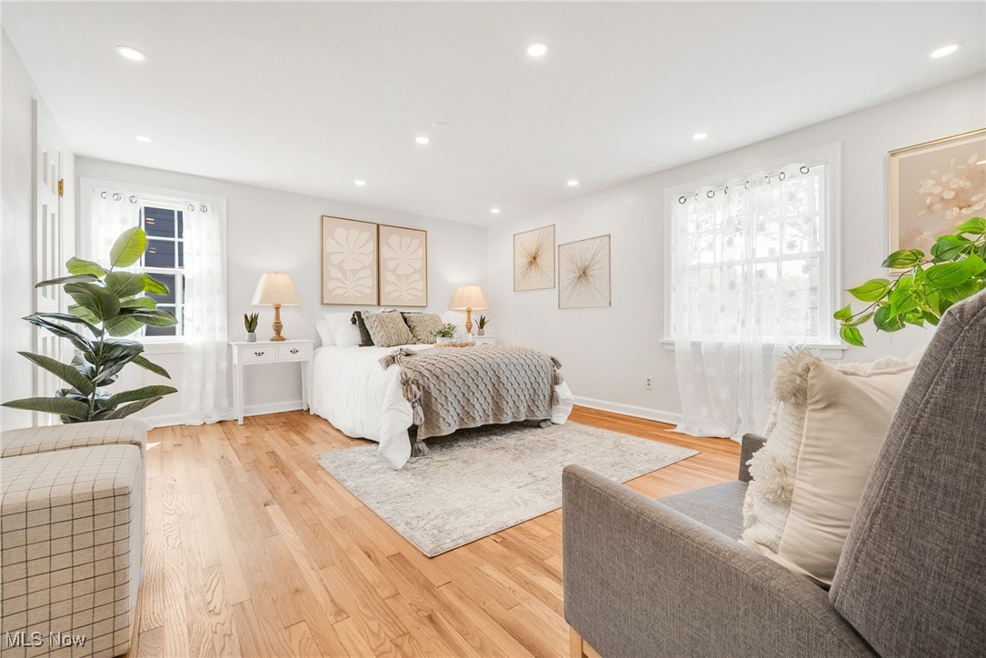 Shaker Heights, Ohio 44118, United States, 4 Bedrooms Bedrooms, ,4 BathroomsBathrooms,Residential,Active,134107