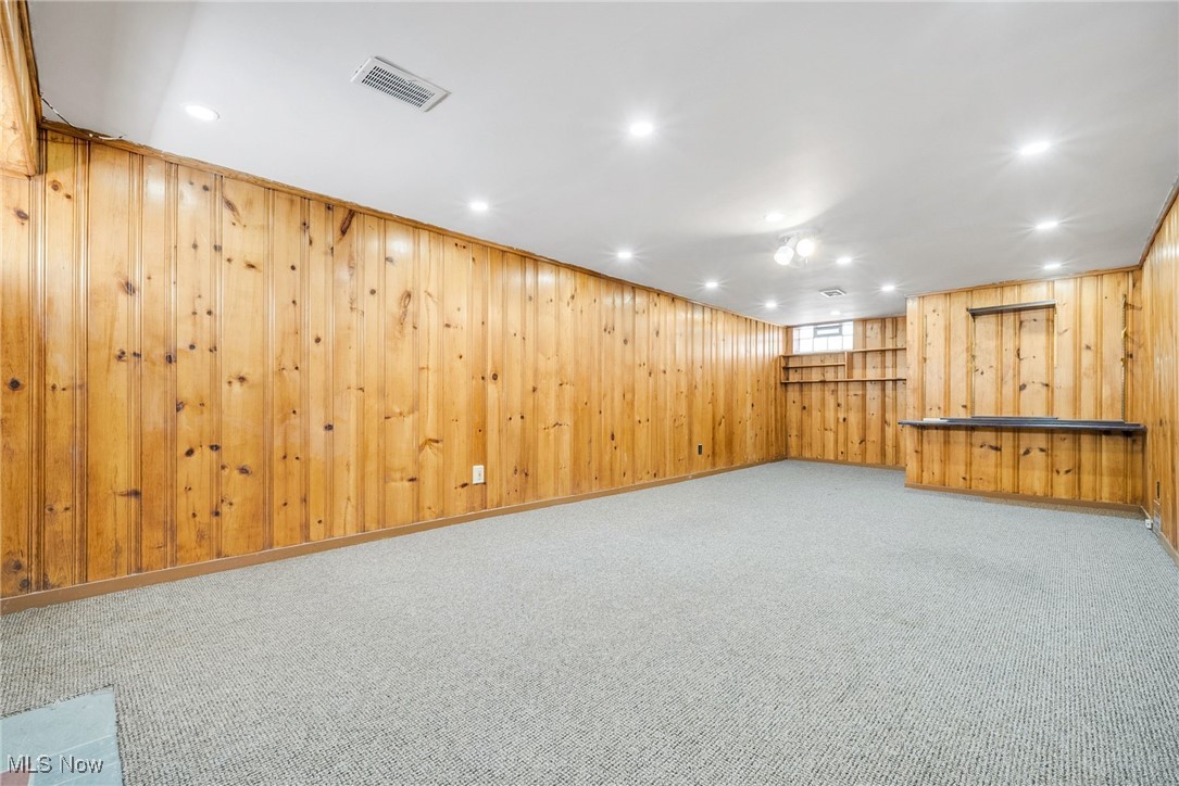 Shaker Heights, Ohio 44118, United States, 4 Bedrooms Bedrooms, ,4 BathroomsBathrooms,Residential,Active,134107