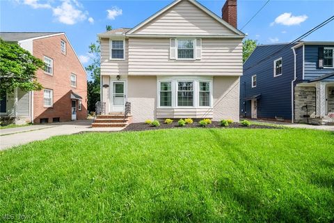 22875 Fairmount Boulevard Shaker Heights OH 44118