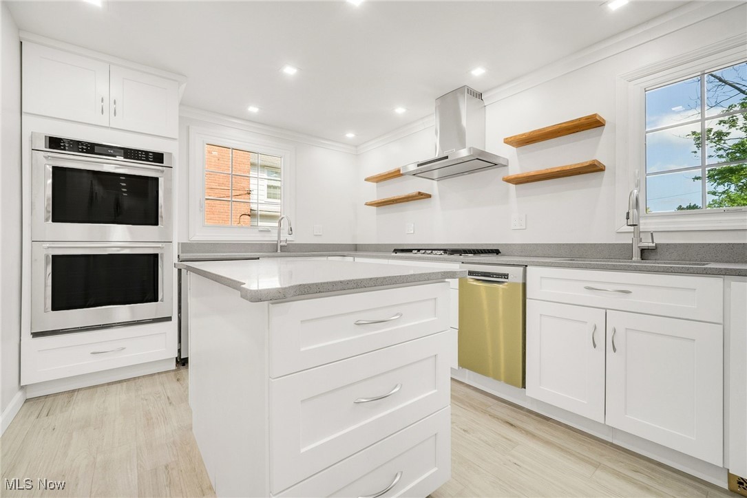 Shaker Heights, Ohio 44118, United States, 4 Bedrooms Bedrooms, ,4 BathroomsBathrooms,Residential,Active,134107