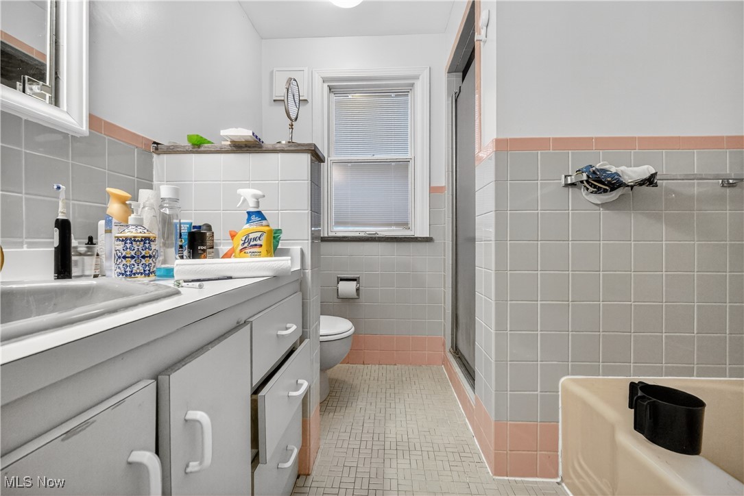 Heister Ctr Green Cos Ctr Gre - Residential