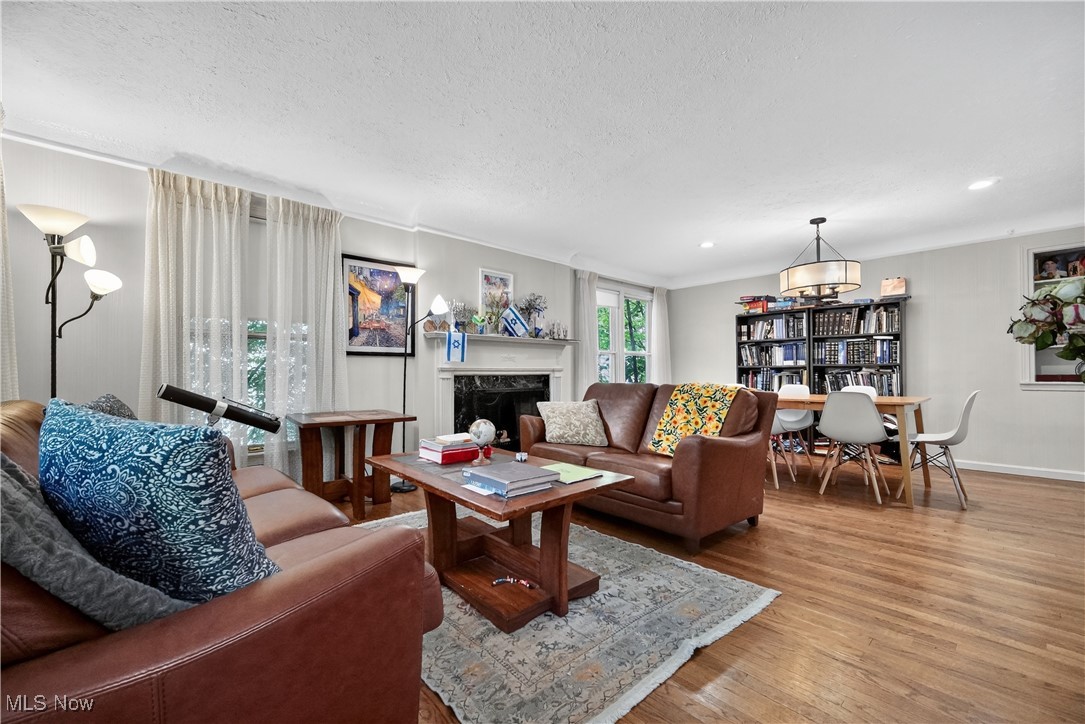 Heister Ctr Green Cos Ctr Gre - Residential