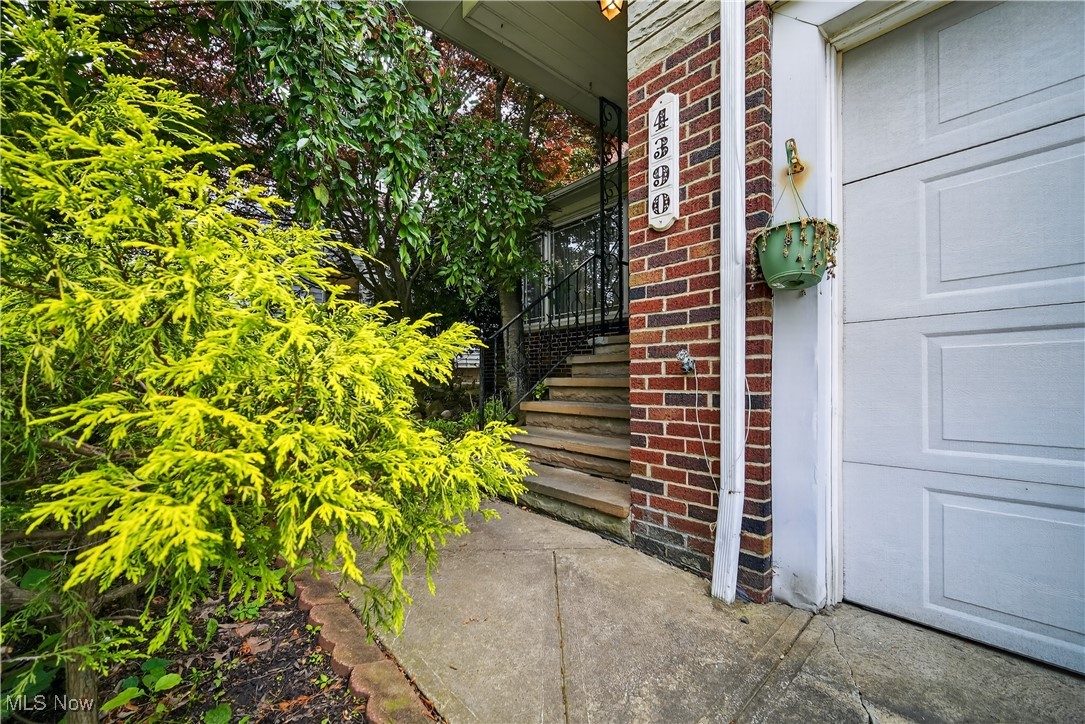 Heister Ctr Green Cos Ctr Gre - Residential