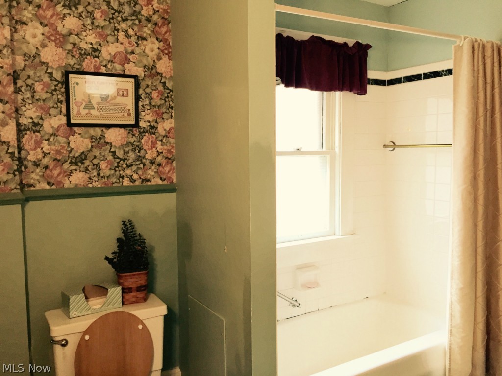 Hall Park - Residential