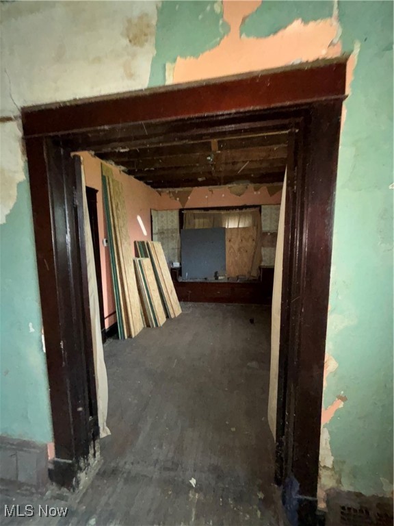 Elworthy Helwick Companys Hm - Residential