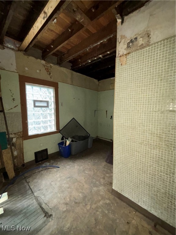 Elworthy Helwick Companys Hm - Residential