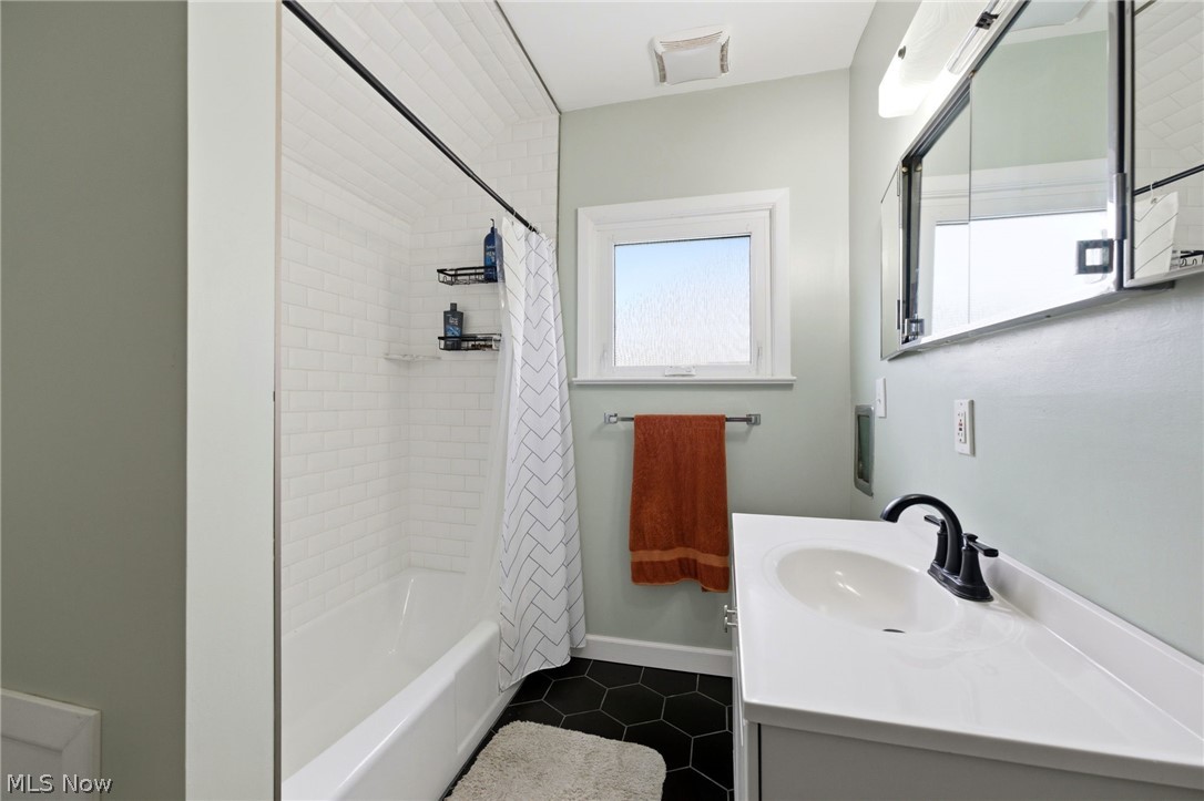 Lakewood Pk Sub - Residential