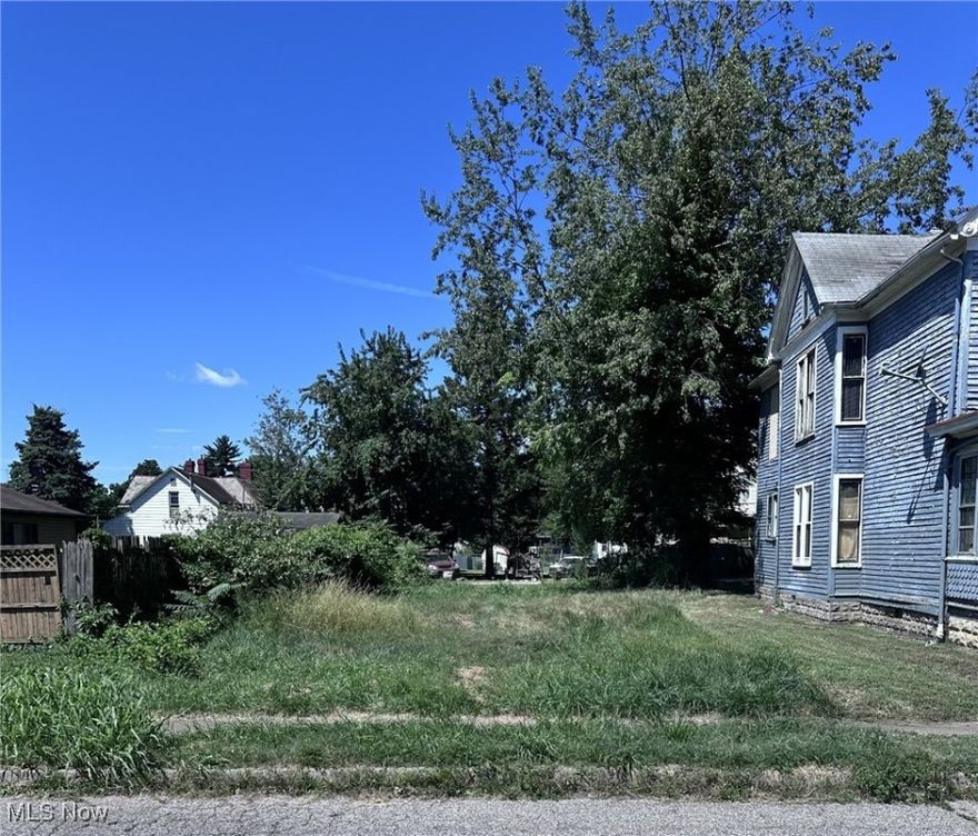 Opportunity awaits with this 40x104 lot in Parkersburg! Whether you're looking to build a new home, invest in rental property, or add to your portfolio, this level city lot offers plenty of potential. Conveniently located near schools, shopping and downtown amenities, it provides easy access to everything Parkersburg has to offer.

Utilities are available, making this an affordable and flexible option for your next project.

Lot Size: 40x104 (approx. 0.10 acre)
A location with city conveniences.

Don't miss this chance to own land in town, schedule a showing or drive by today!