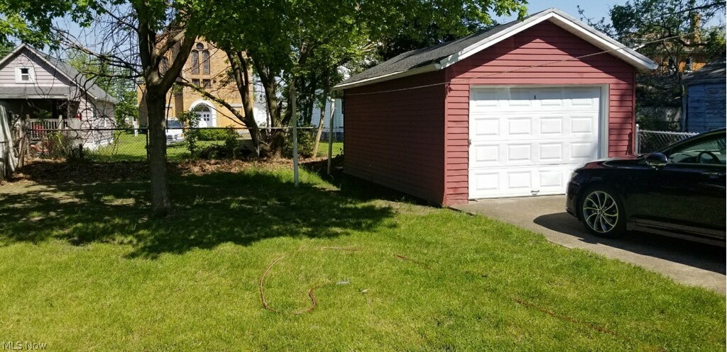 Stecks Tenth Ave Allotment - Residential