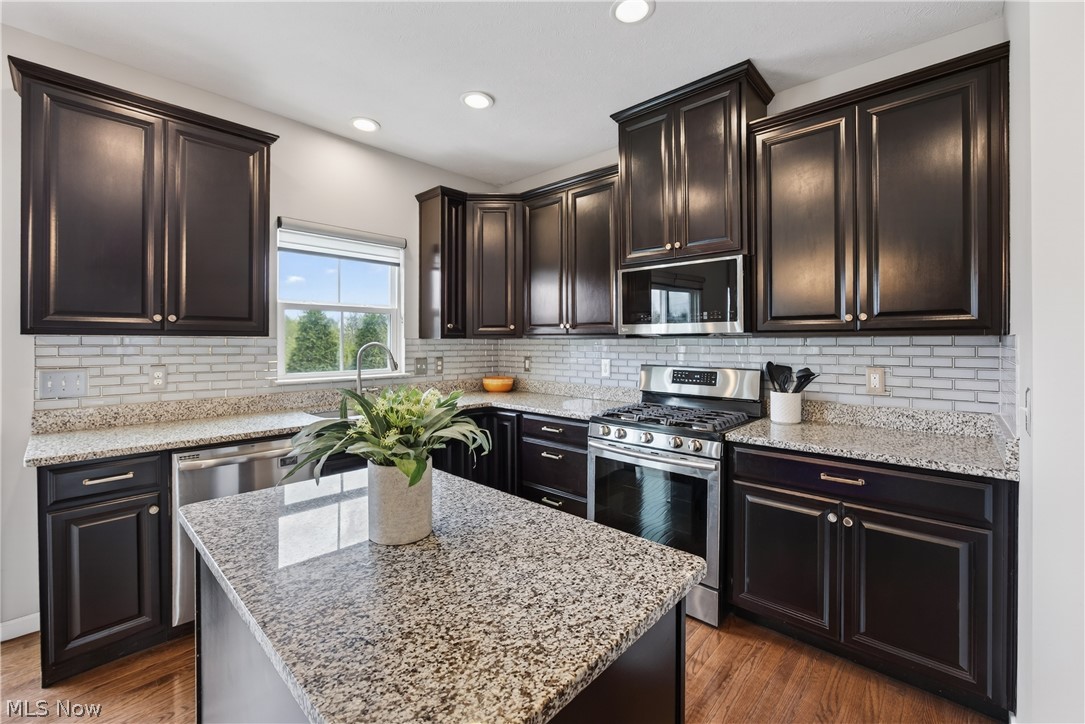 Villas/Bertram Ph 1 Condo Ph 1 - Residential