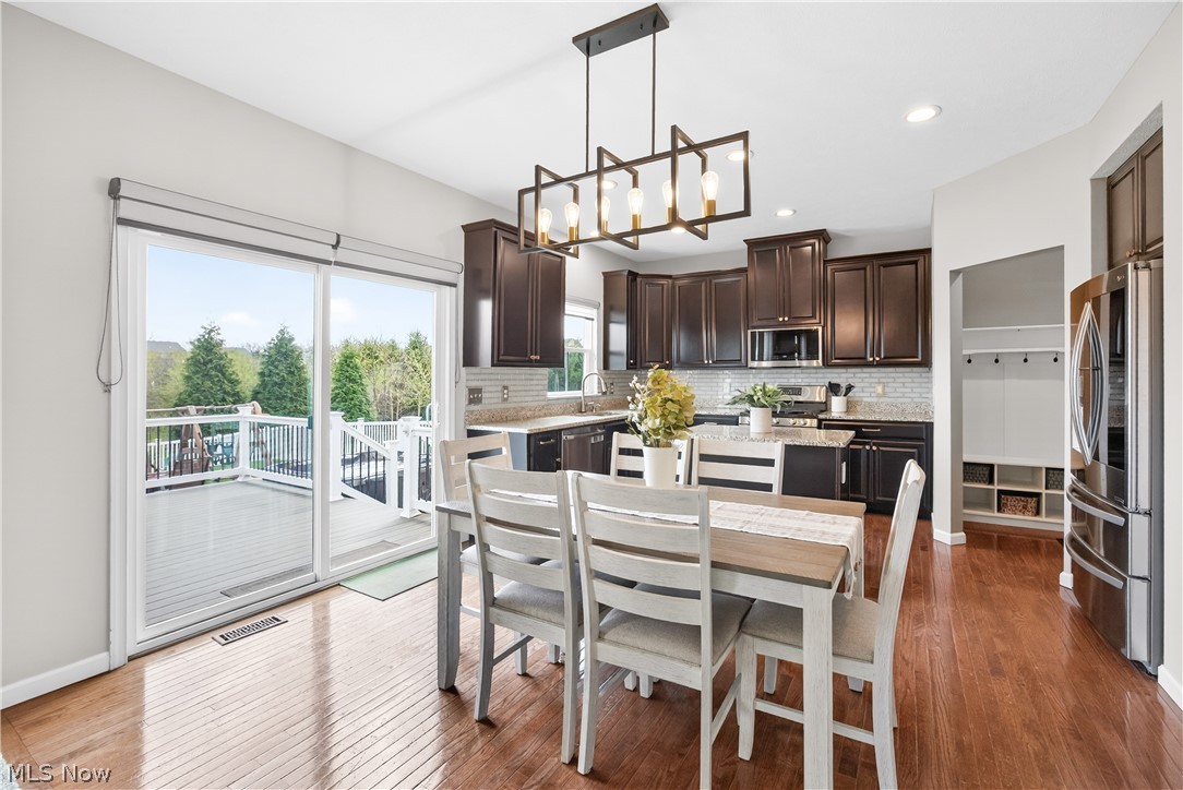 Villas/Bertram Ph 1 Condo Ph 1 - Residential