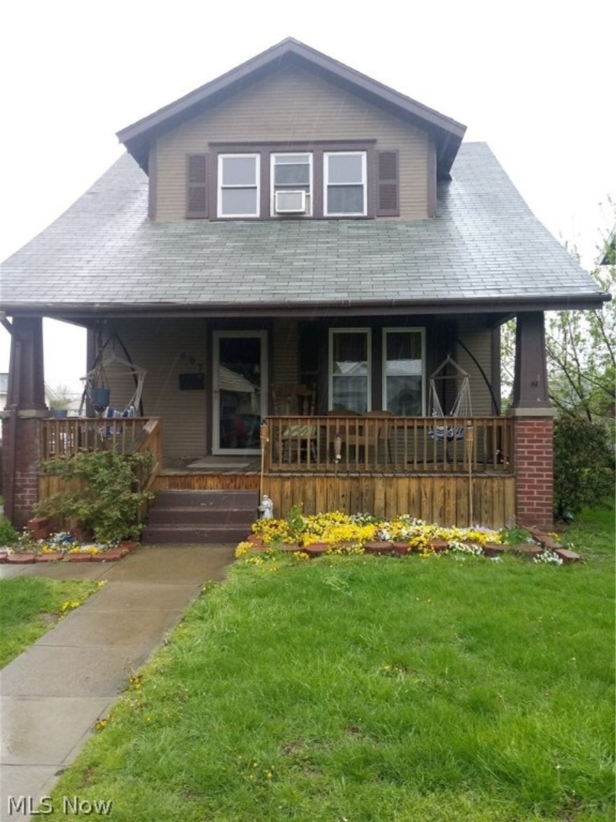 Move your family in today. Large rooms with open concept. Add on Master suite on first floor. With walk in shower. Slide door to deck.