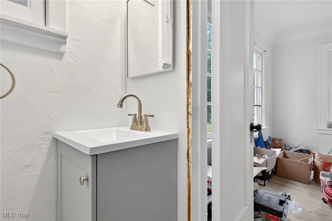 Cleveland Heights, Ohio 44118, United States, 4 Bedrooms Bedrooms, ,2 BathroomsBathrooms,Residential,Active,164539