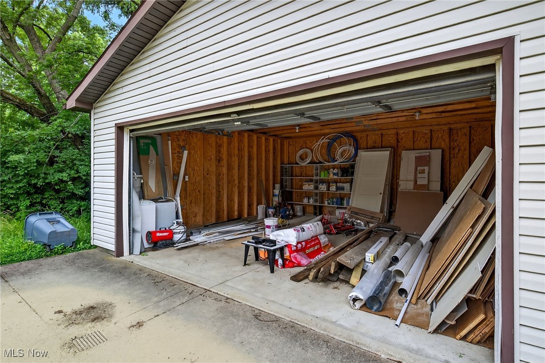 Cleveland Heights, Ohio 44118, United States, 4 Bedrooms Bedrooms, ,2 BathroomsBathrooms,Residential,Active,164539