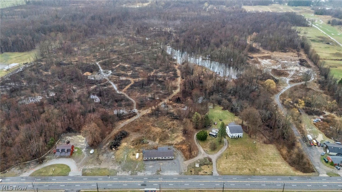 Township/Saybrook - Commercial Sale