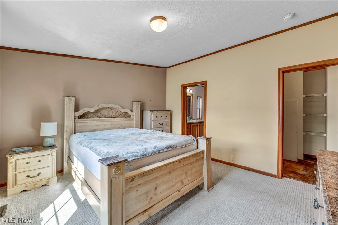 Twin Lake Home - Residential