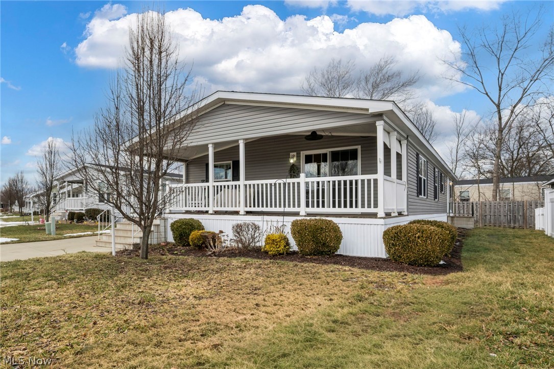 Twin Lake Home - Residential