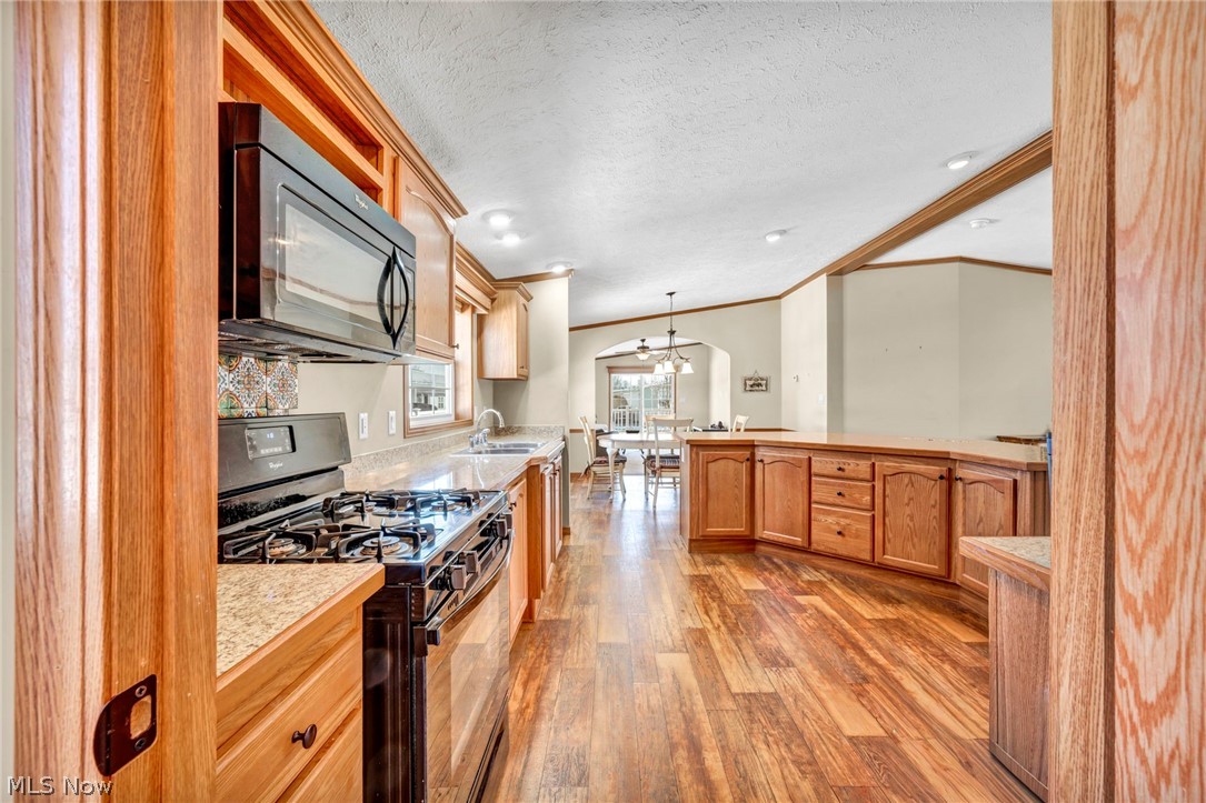 Twin Lake Home - Residential