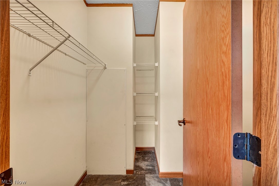 Twin Lake Home - Residential