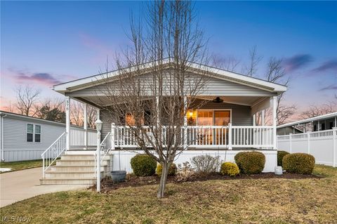 378 Pin Oak Elyria OH 44035