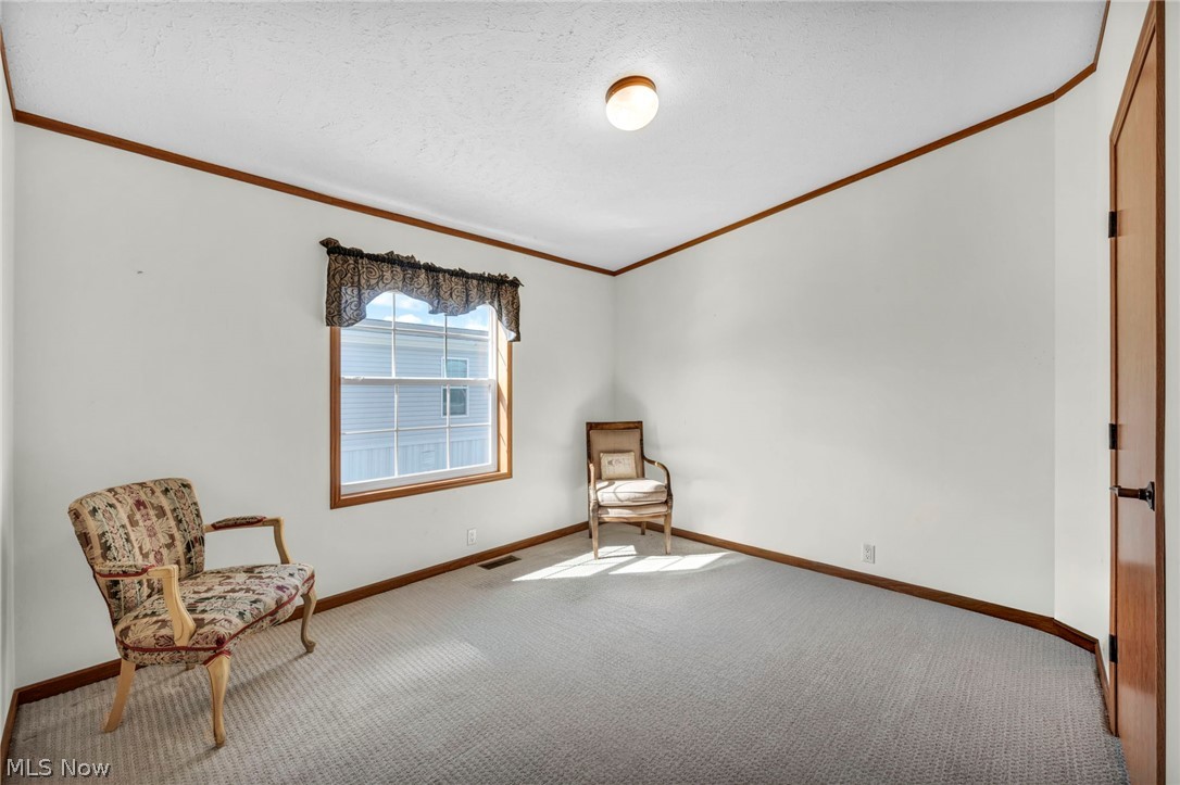 Twin Lake Home - Residential