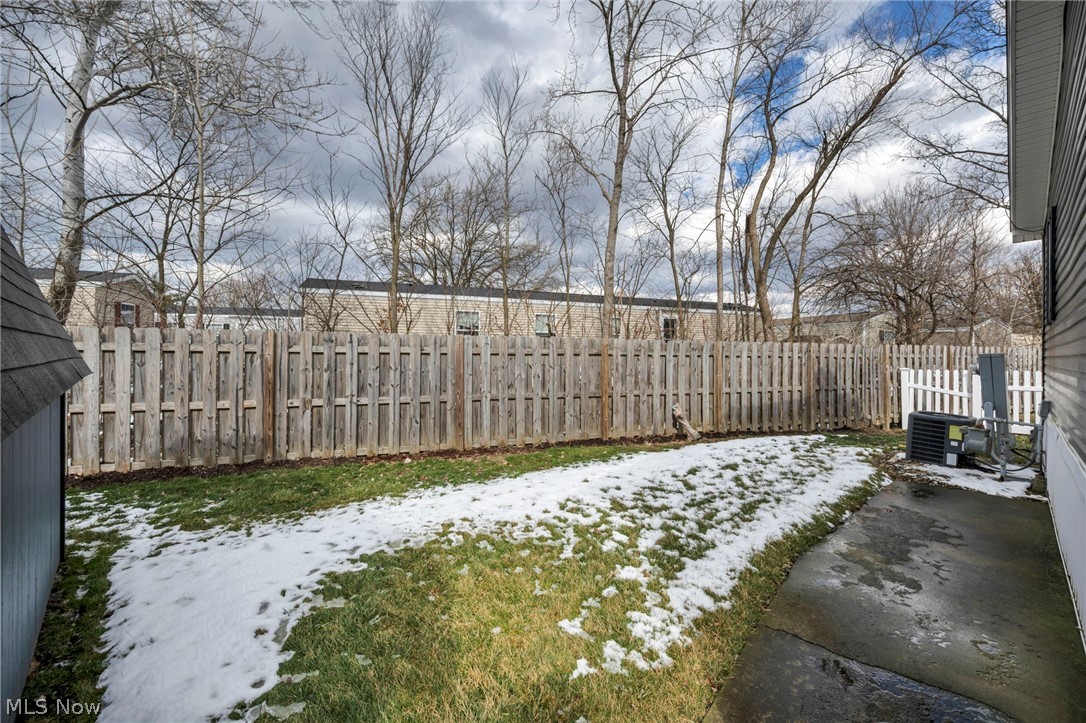 Twin Lake Home - Residential