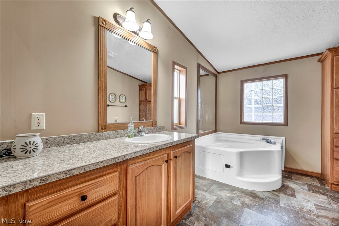 Twin Lake Home - Residential