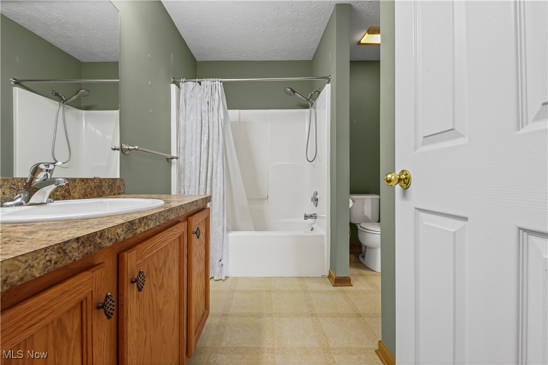 Birch Hill Court South Sub Ph 4 - Residential