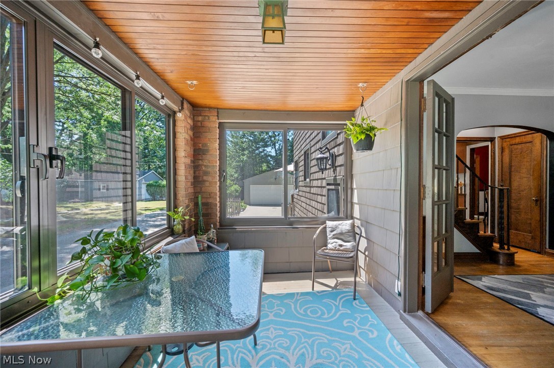 Modern Land Cos Mayfields/Bel - Residential